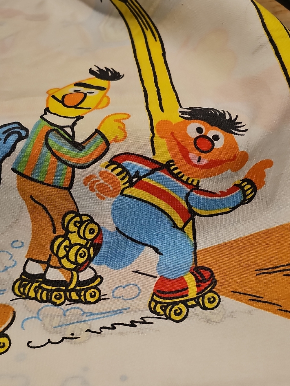 Vintage Sesame Street Pillowcase - Made in the USA - Big Bird Skate - Picture 7 of 10